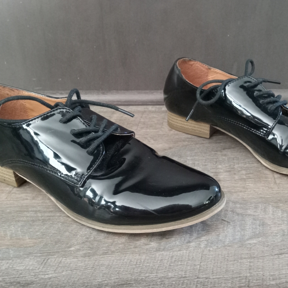 Cooperative Black Patent Lace-Up Shoes